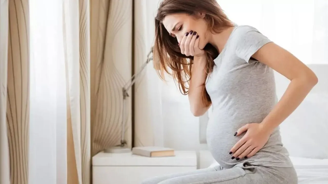 Can vomiting during pregnancy affect your mood and mental health?
